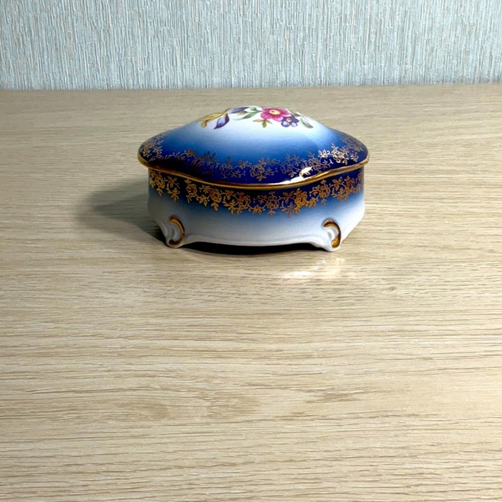 Vintage PM Made In Germany Democratic Republic Porcelain Trinket box